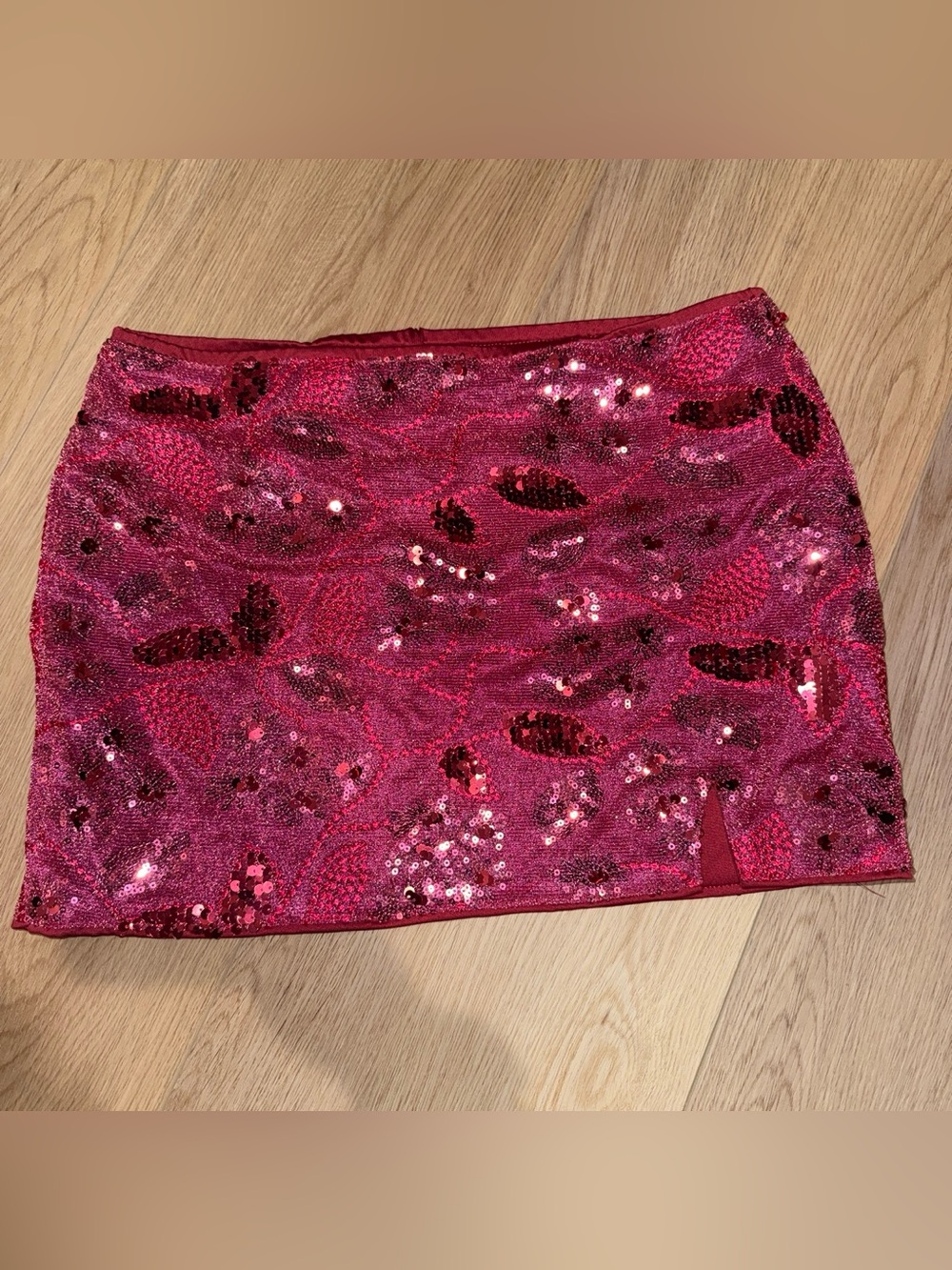 Pink sequin floral mini skirt S